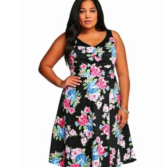 torrid Dresses & Skirts - Torrid Black Midi Dress with Pink and Blue Floral Pattern
